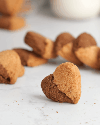 Cookies coeur vanille cacao mise en scene - 74 - Le Biscuit