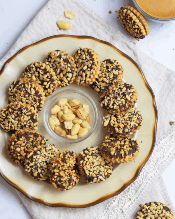 Sable cacahuete mise en scene 1 - 39 - Le Biscuit