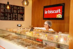 DSC07908 scaled uai - Le Biscuit